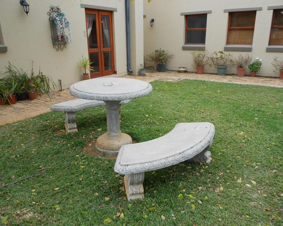 Hartley Manor Guest House Muldersdrift Oda fotoğraf